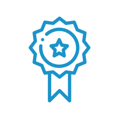 Pictogramme représentant un badge surmonté d'une étoile pour représenter les bénéfices Lean engendrés par l'offre d'ALTEN, Digital Twin for Smart Factory